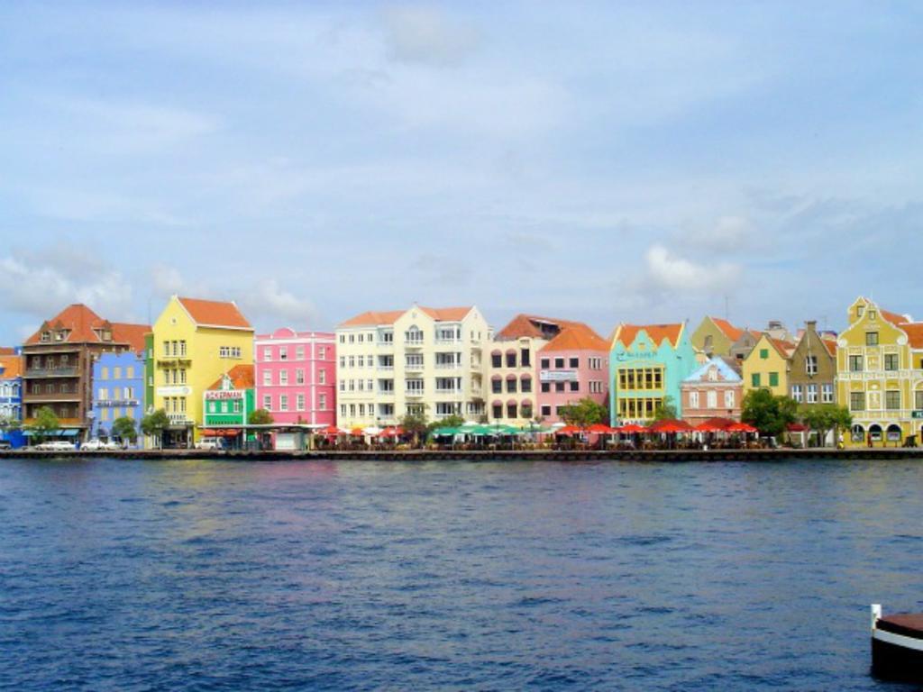 The Lush Daire Willemstad Dış mekan fotoğraf